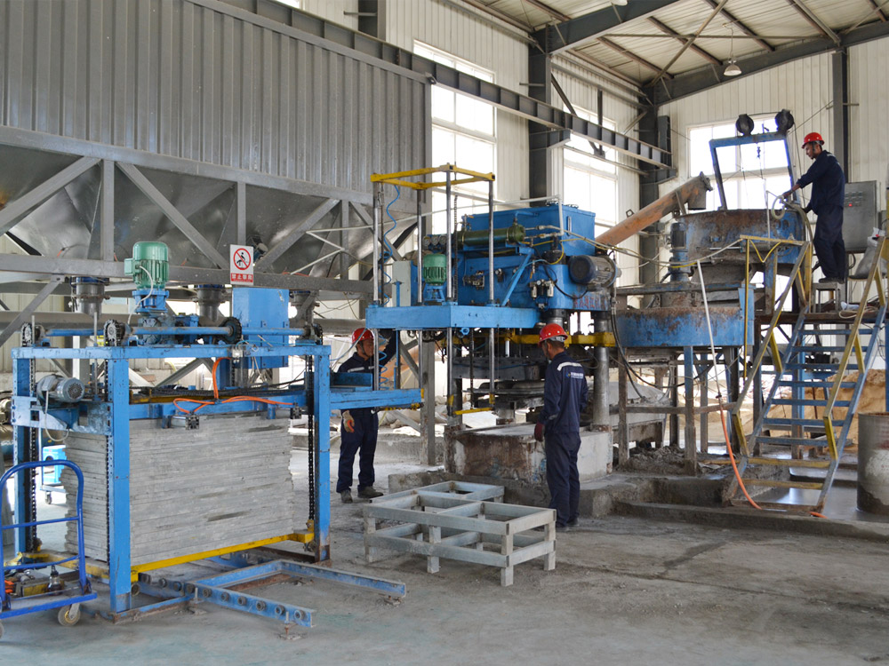 生物附著基高壓一體成型機(jī)